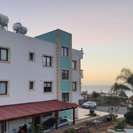 Joanna Sunset Apts Pomos Exteriér fotografie